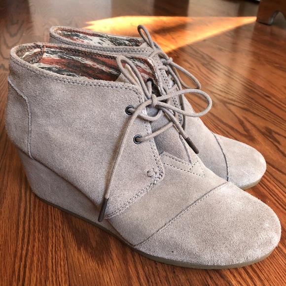 Toms Suede Wedge Booties - Picture 1 of 5